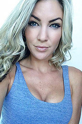 Bootylicious Fitness Model Cassandre Davis