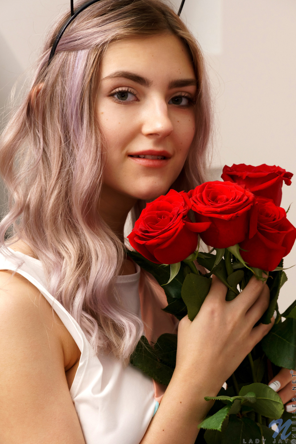 A Valentines Surprise 01