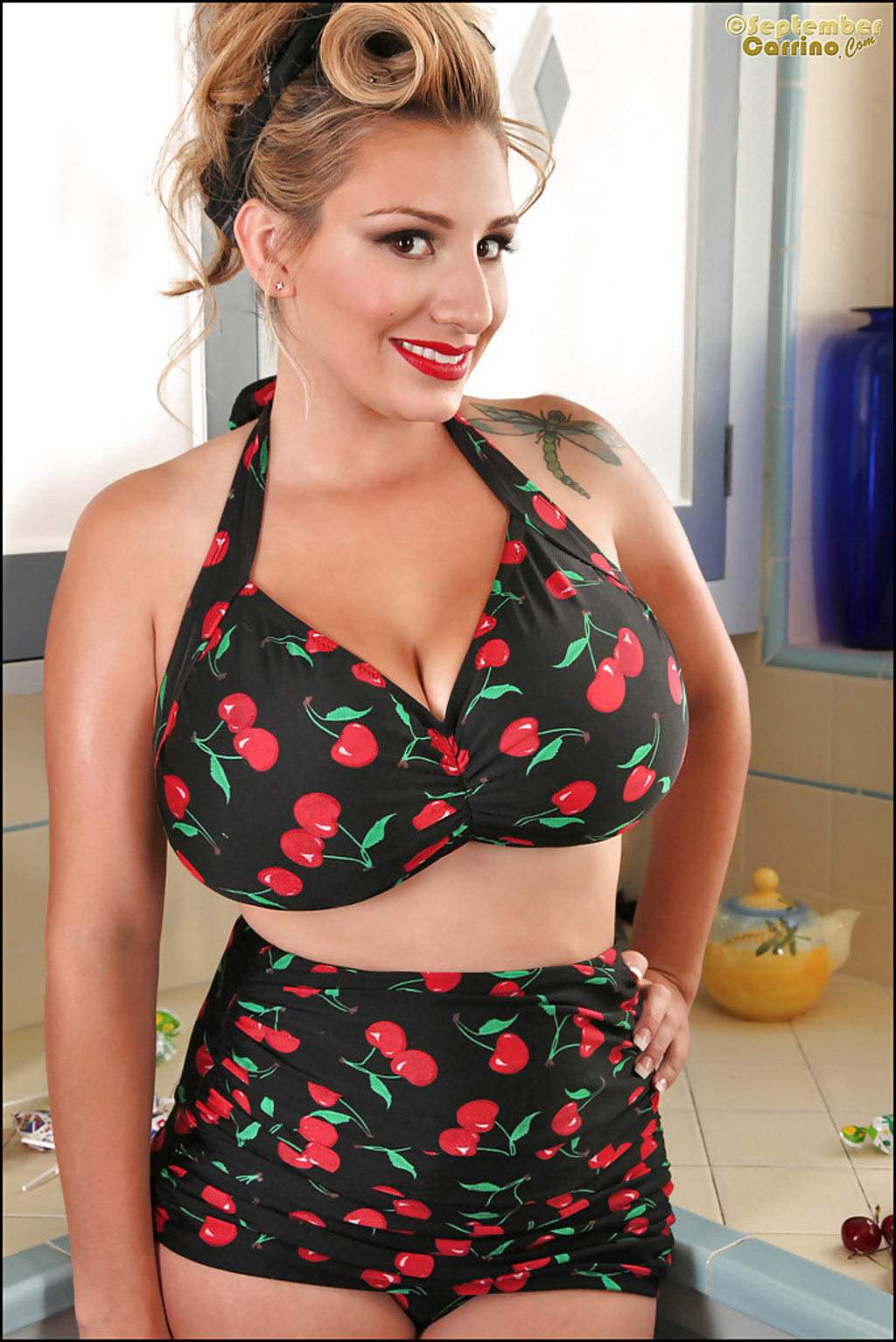 Big Tits Of September Carrino 00
