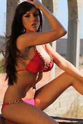 Talia Outdoor Posing 