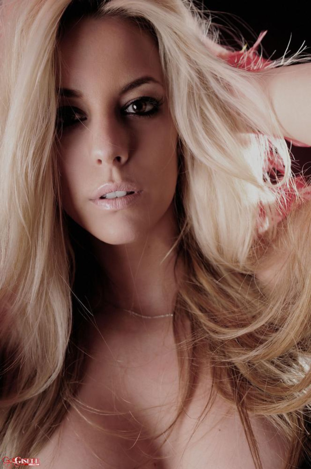 Busty Blonde Babe Gisele  06